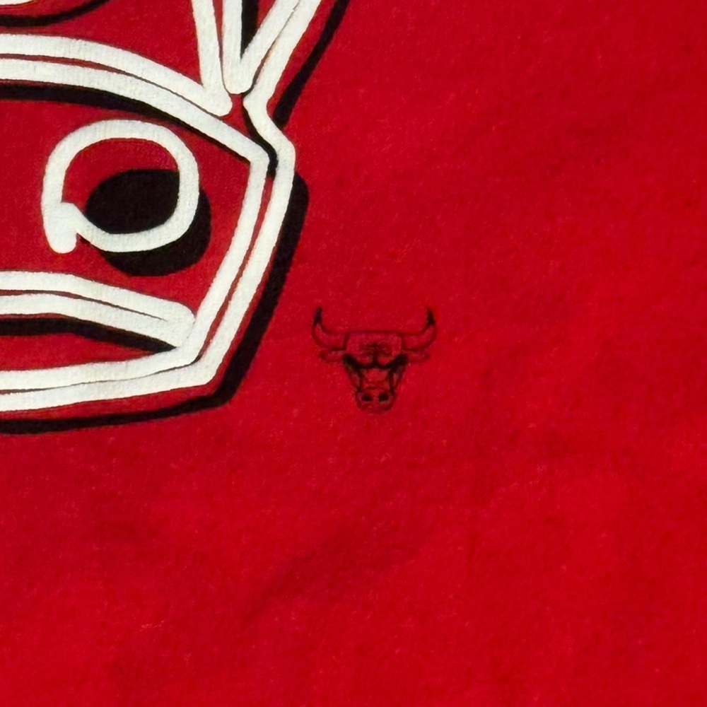Nike medium size Chicago bulls T shirt - Picture 4 of 6